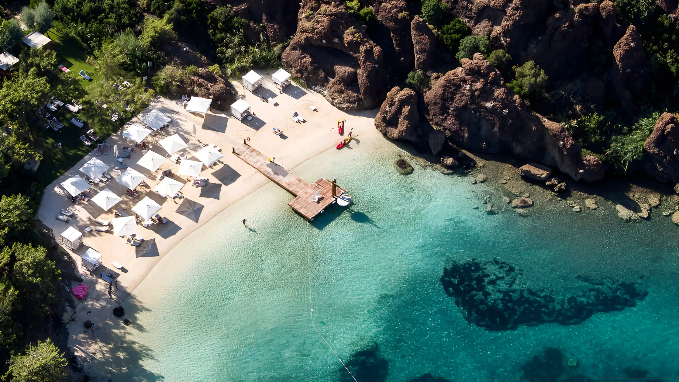 D-MARIS RESORT BEACH